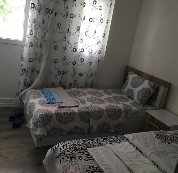 펜션 Guesthouse Skender Selimaj