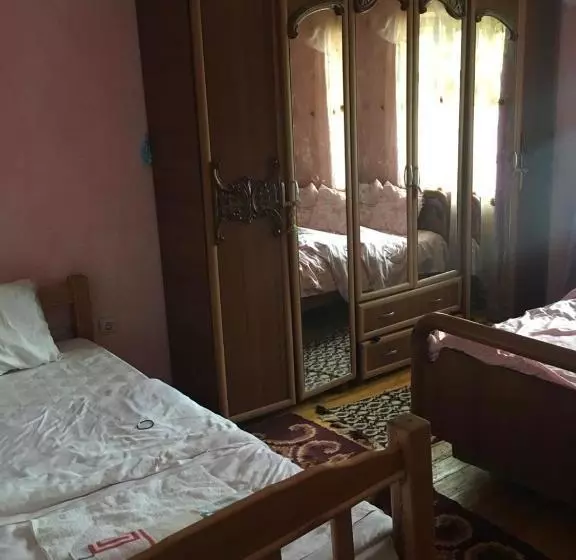 Majatalo Guesthouse Skender Selimaj