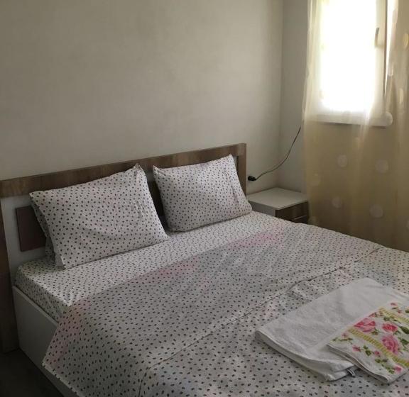 펜션 Guesthouse Skender Selimaj