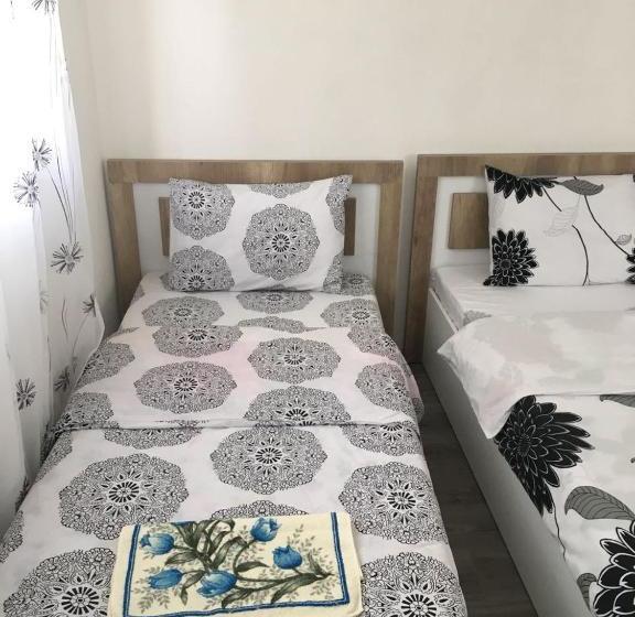 펜션 Guesthouse Skender Selimaj