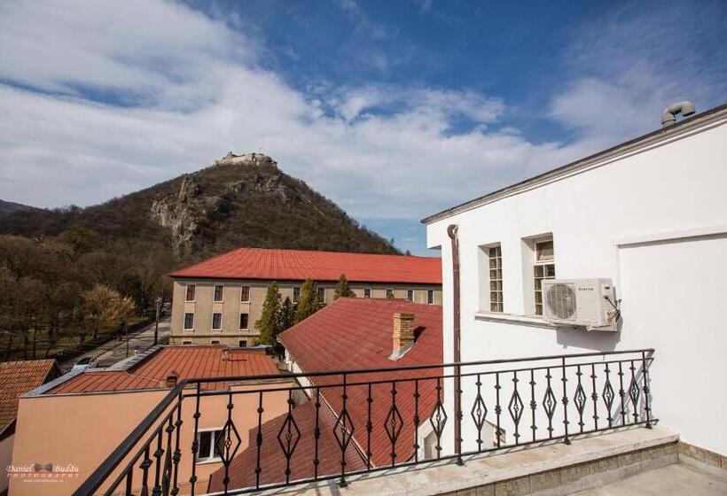 Pensiunea Vila Europa