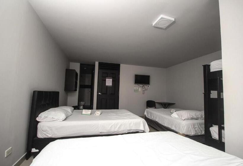 هتل Escorial Ibague