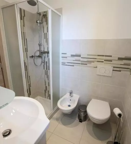 پانسیون Cuneo Bed