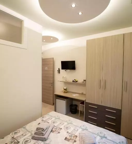 پانسیون Cuneo Bed