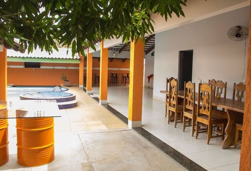 Bed and Breakfast Palmas Hostel