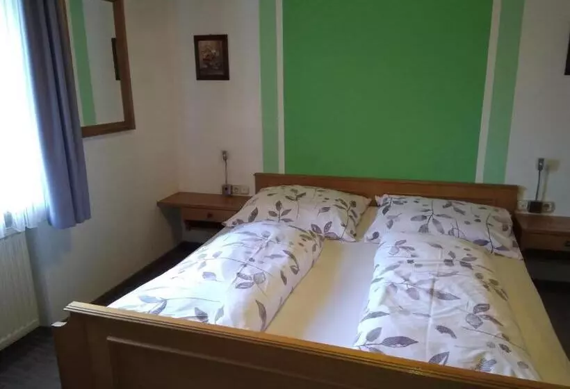 Retkeilymaja Gasthaus Schachinger