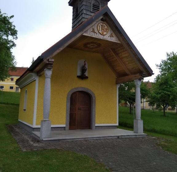 ユースホステル Gasthaus Schachinger