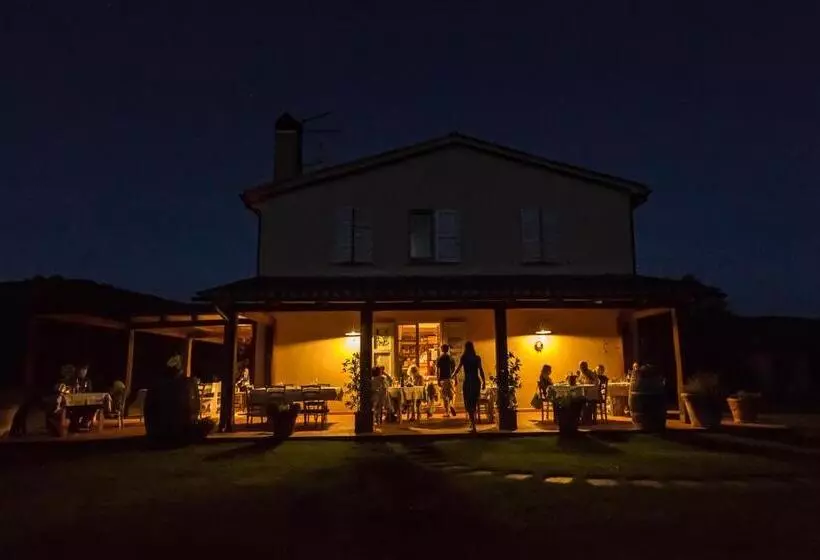 تختخواب و صبحانه Agriturismo Antica Pinciana