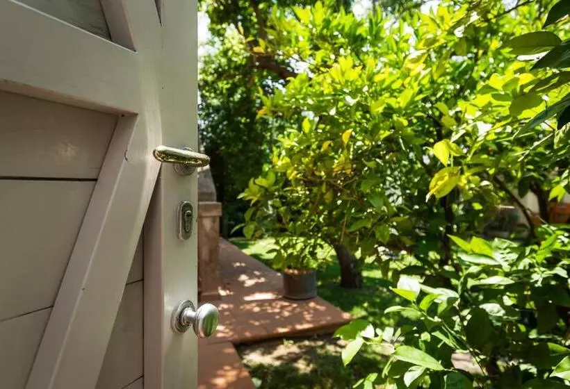 تختخواب و صبحانه Agriturismo Antica Pinciana