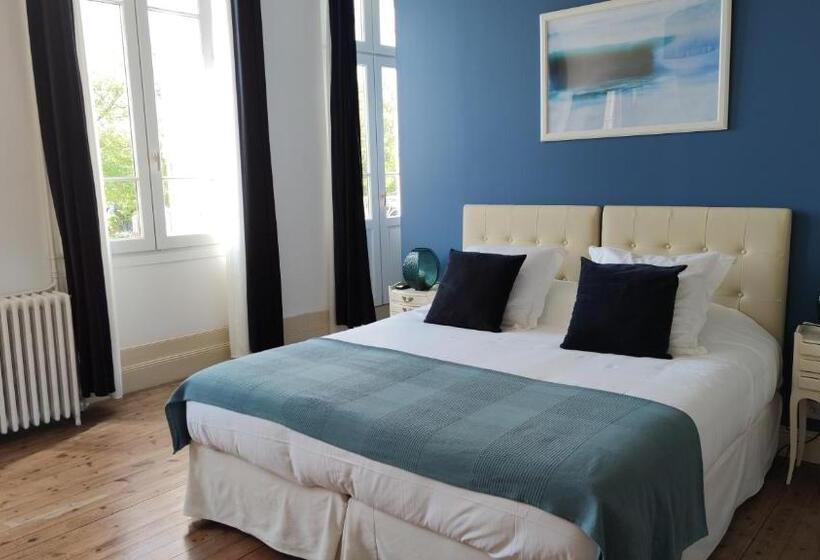 住宿加早餐  Au Coeur Des Eléments