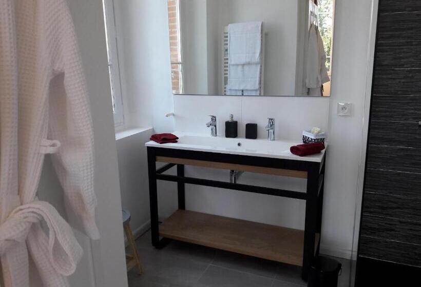 住宿加早餐  Au Coeur Des Eléments