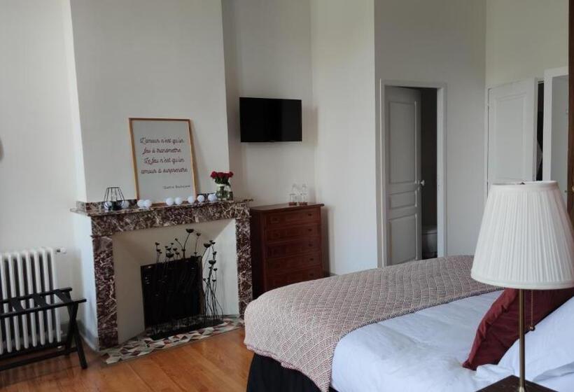 住宿加早餐  Au Coeur Des Eléments