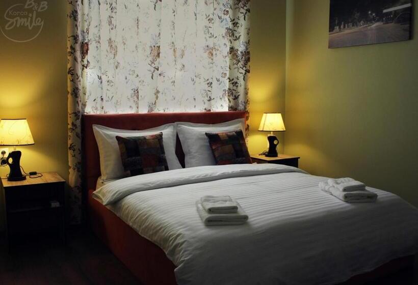 Bed and Breakfast Korcasmile