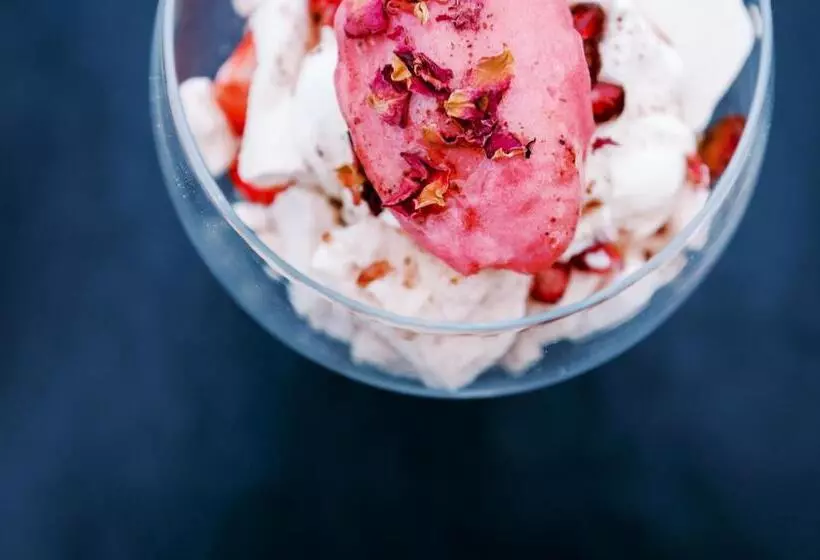 ベッドアンドブレックファースト Manoir De Jouralem