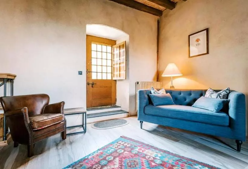 ベッドアンドブレックファースト Manoir De Jouralem