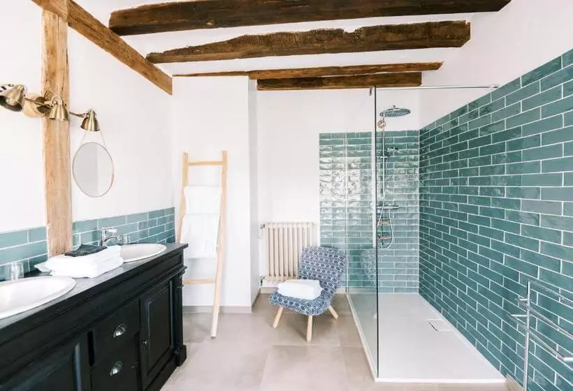 ベッドアンドブレックファースト Manoir De Jouralem