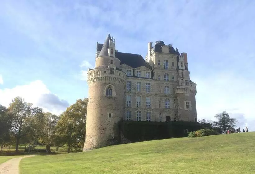 ベッドアンドブレックファースト Manoir De Jouralem