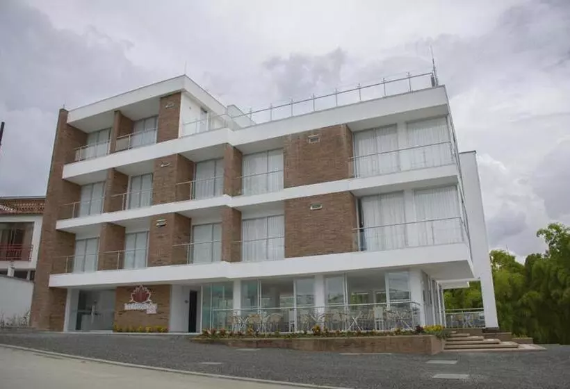 ホテル La Traviata