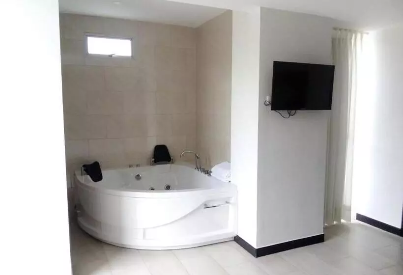 ホテル La Traviata