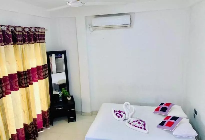 هتل Siyathma Polonnaruwa
