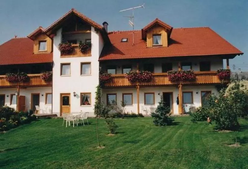 Appartementhaus Haflinger Hof