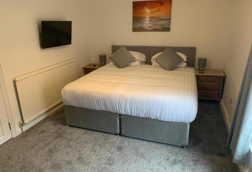 Bed and Breakfast Rooms At The Inn