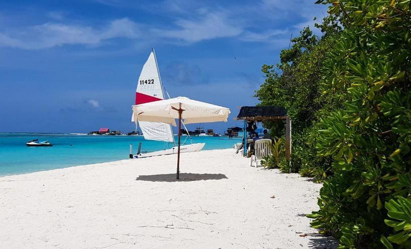 هتل Ohana Maldives