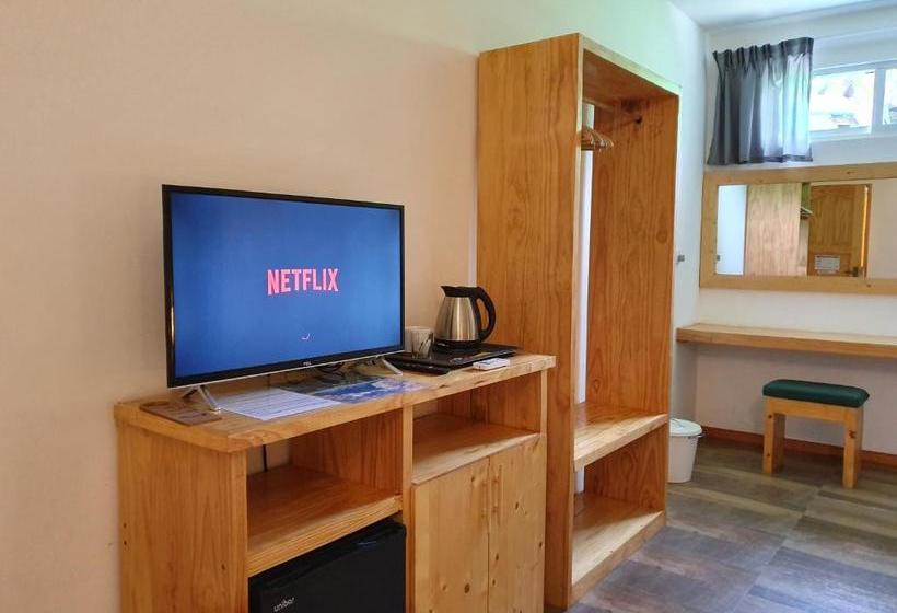 هتل Ohana Maldives