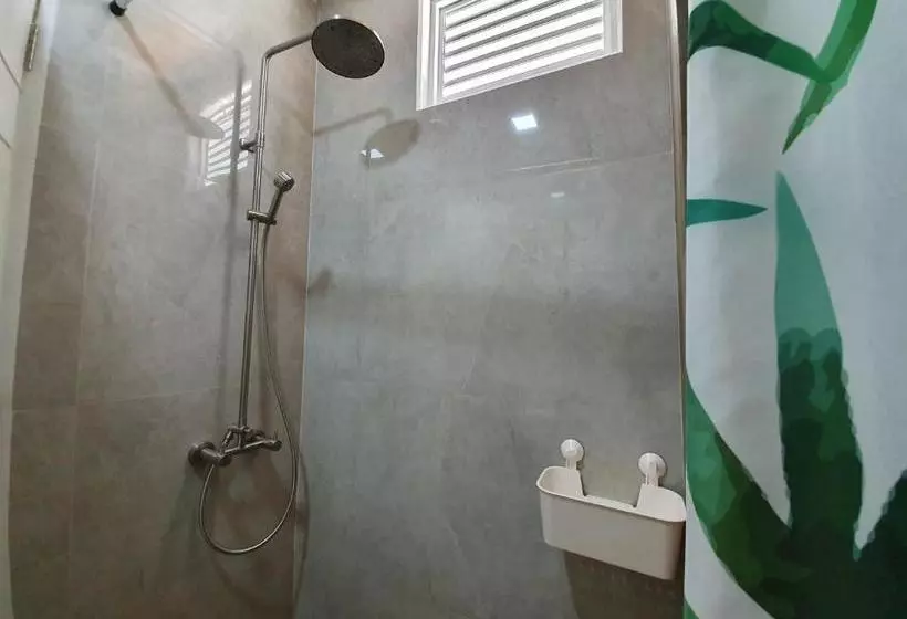 هتل Ohana Maldives