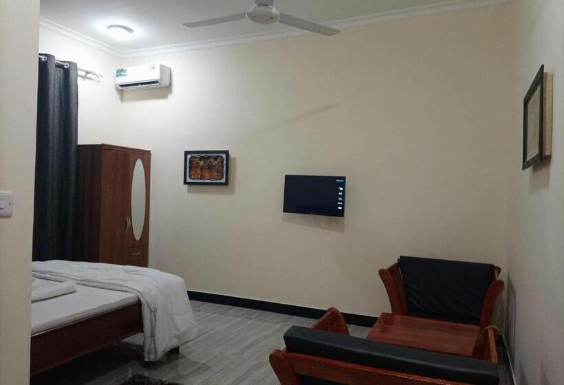 پانسیون Chibuba Airport Accommodation