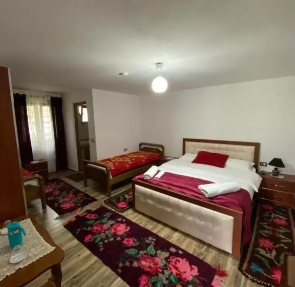 Majatalo Guesthouse Mehmeti