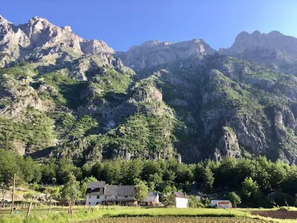 Majatalo Guesthouse Mehmeti