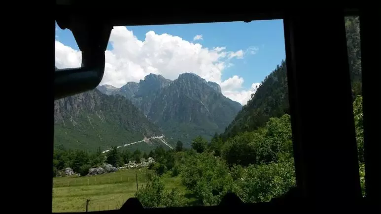 Majatalo Guesthouse Mehmeti