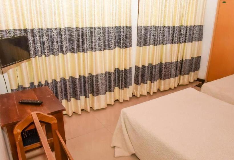 Pension (Hôtel basse catégorie) Thilina Guest