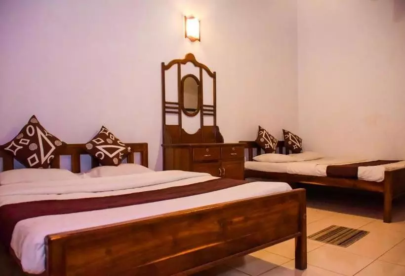 Majatalo Thilina Guest