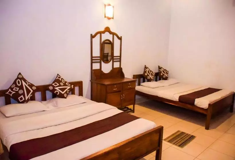 Majatalo Thilina Guest