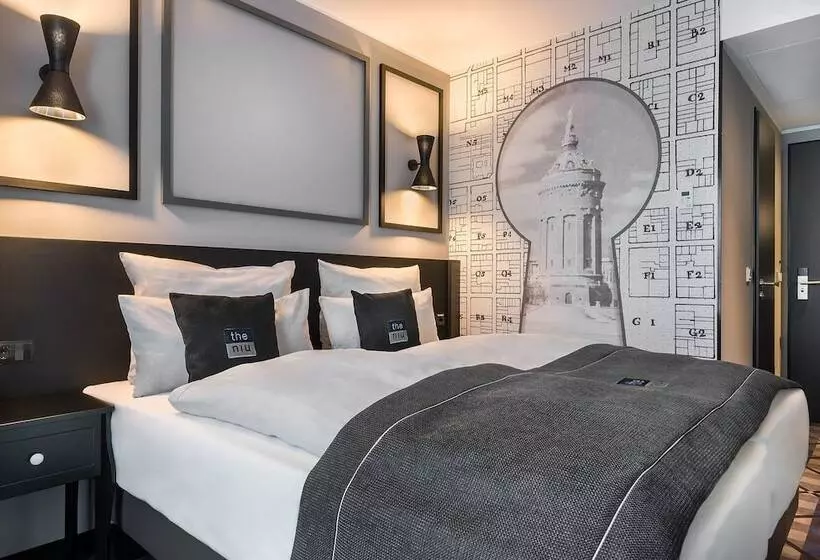 Hotelli Holiday Inn   The Niu, Square Mannheim, An Ihg