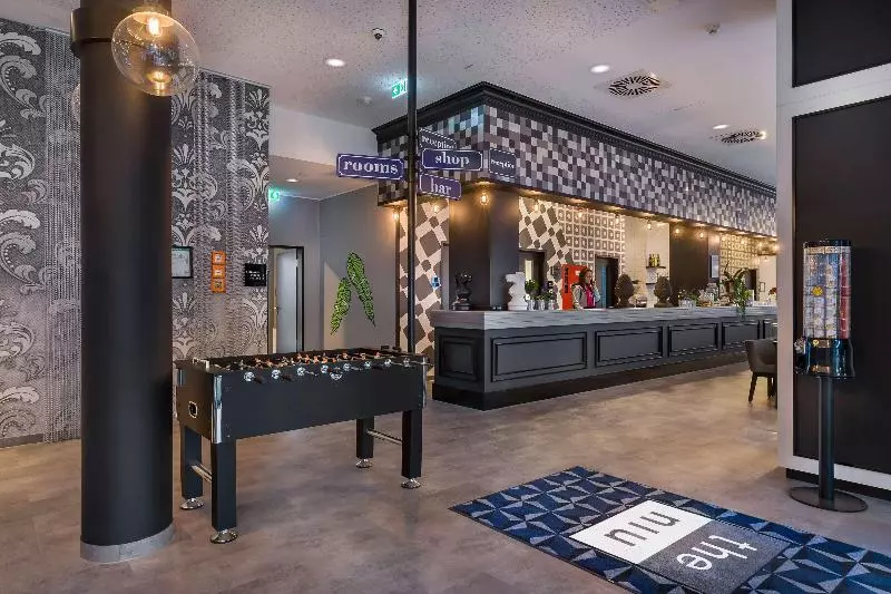 Hotelli Holiday Inn   The Niu, Square Mannheim, An Ihg