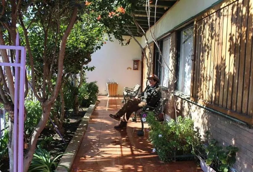 ユースホステル Hostal El Conquistador