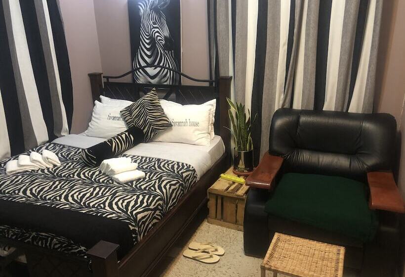 호스텔 Savannah House