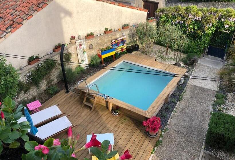 مبيت وإفطار Saint James House