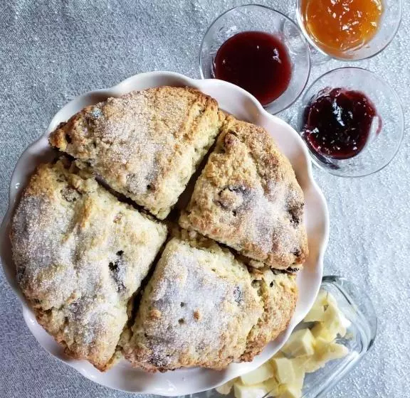 Green Door B&b Brockville