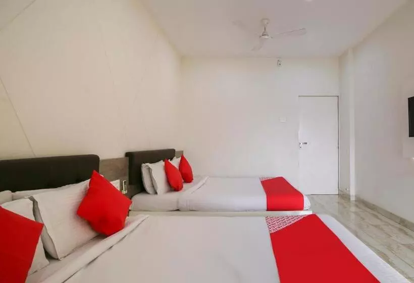 هتل Capital O 15635 Elite Rooms & Banquet