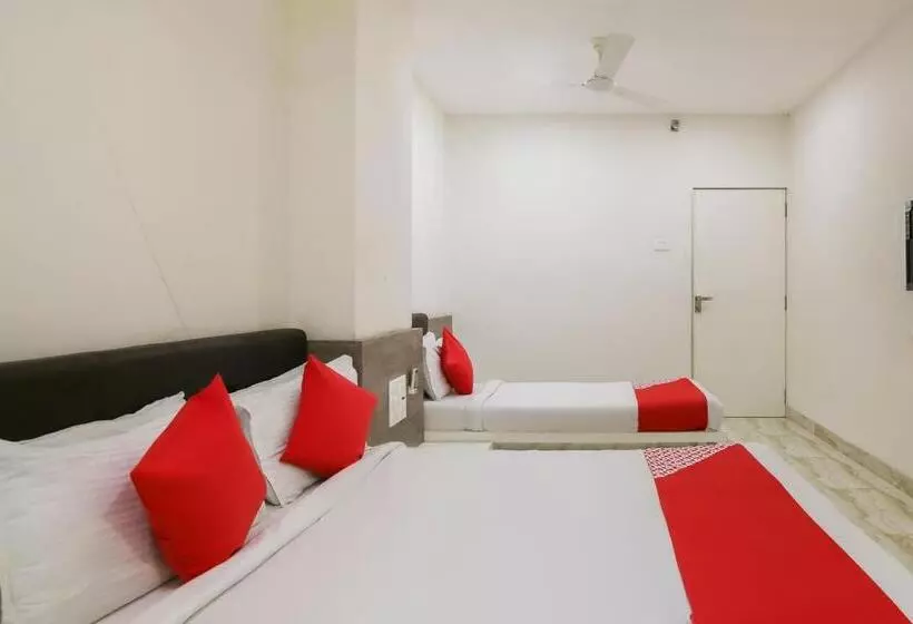 هتل Capital O 15635 Elite Rooms & Banquet