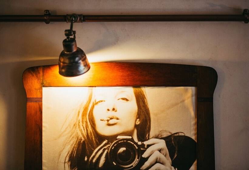 בית מלון כפרי Divna Pani Luxury Gallery Rooms