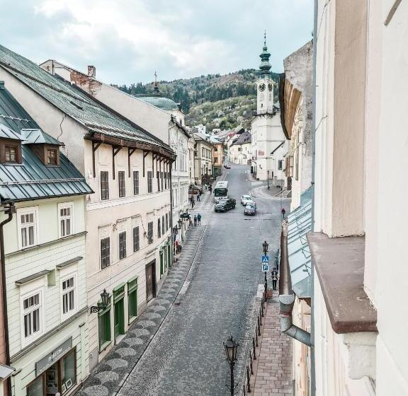 בית מלון כפרי Divna Pani Luxury Gallery Rooms