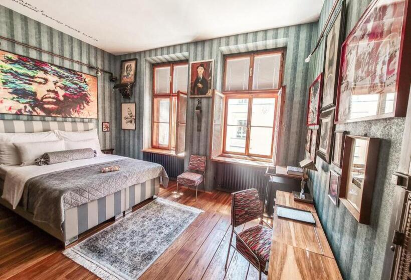 בית מלון כפרי Divna Pani Luxury Gallery Rooms