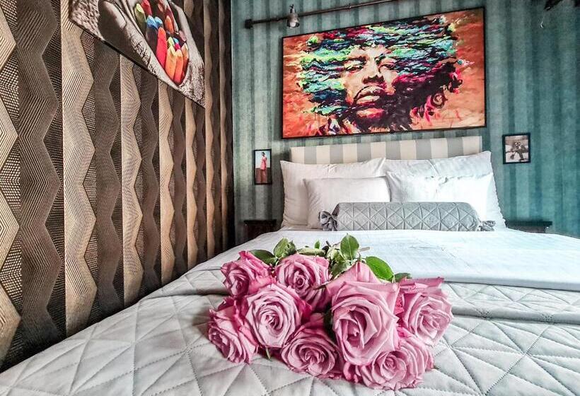 בית מלון כפרי Divna Pani Luxury Gallery Rooms