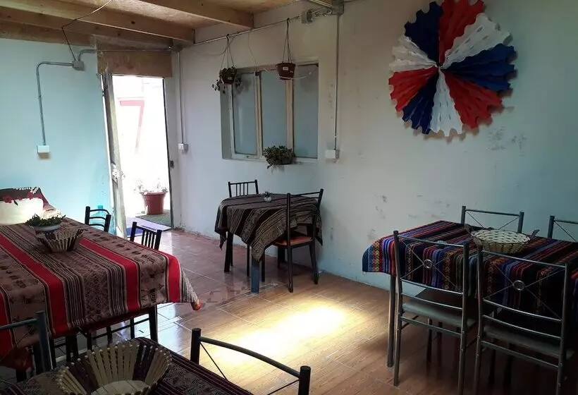 Majatalo Hostal Open House