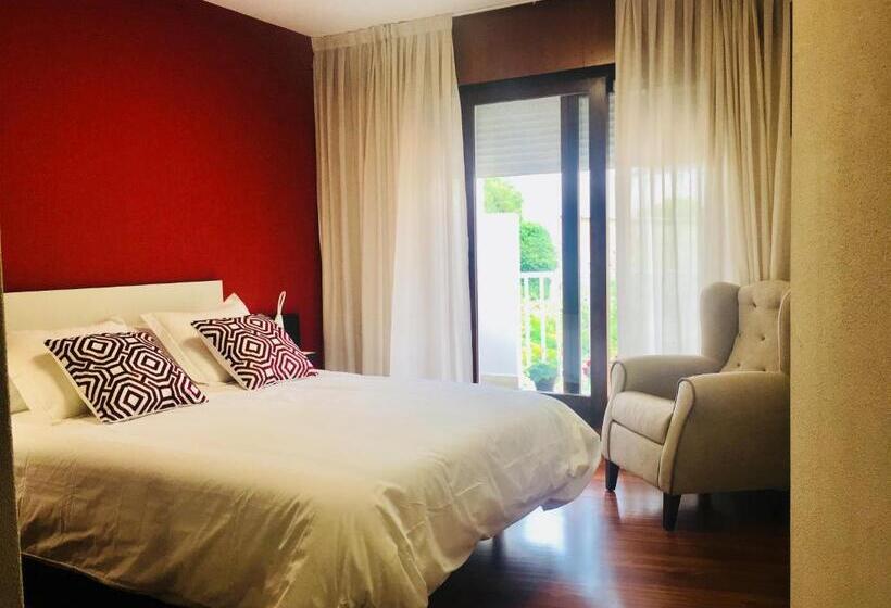 پانسیون Hostal Vendaval